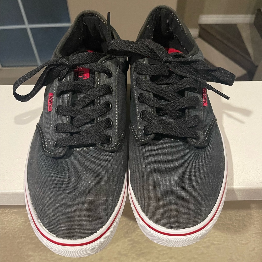 Mens Vans - Picture 3 of 7